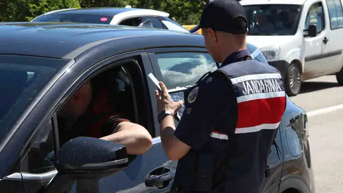 Çorum yollarında bayram yoğunluğu dört katına çıktı
