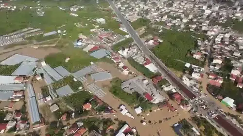 Hatay Samandağ'da sular çekilmiyor