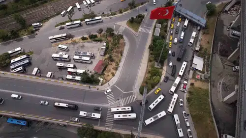 Bayram yolculuğu başladı otogarlarda adım atacak yer kalmadı