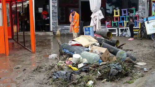 Ordu’da sağanak hayatı felç etti