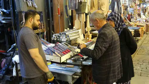 Bayram sofralarının vazgeçilmezi kebap şişlerinde üretim mesaisi başladı