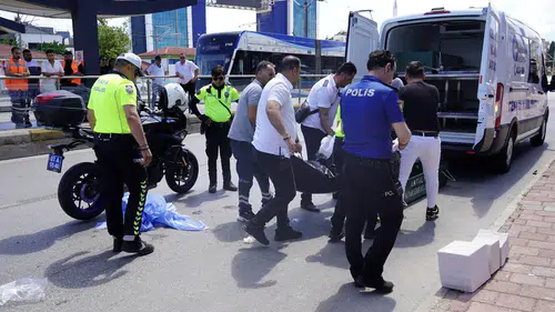 Antalya’da trafik kazası 13 yaşındaki çocuğu hayattan kopardı