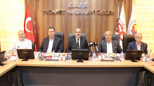 Elazığ sanayi sitesi esnafı çözüm bekliyor