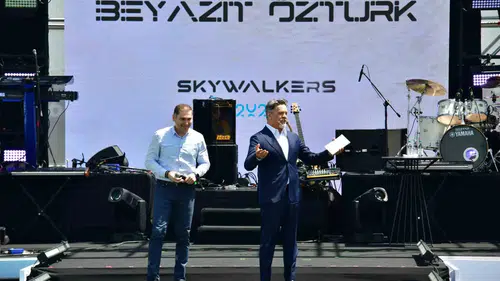 İGA çalışanları dev etkinlikte stres attı