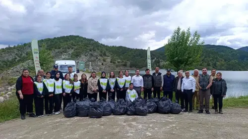 Süzmen Göleti çevresinde temizlik seferberliği yapıldı