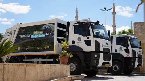 Başiskele Belediyesi Suriye’deki Azez’e temizlik desteği gönderdi