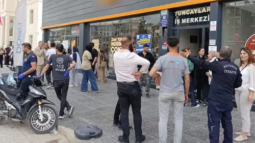 Adıyaman'da güzellik merkezini alevler teslim aldı