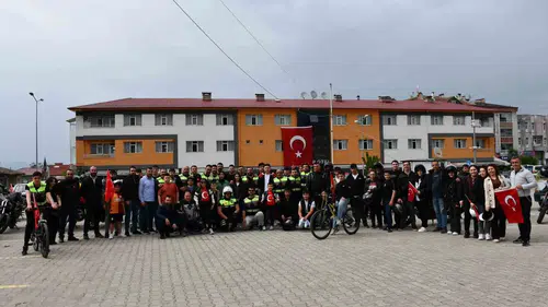 Vezirköprü bayram coşkusunu motosikletlerle kutladı