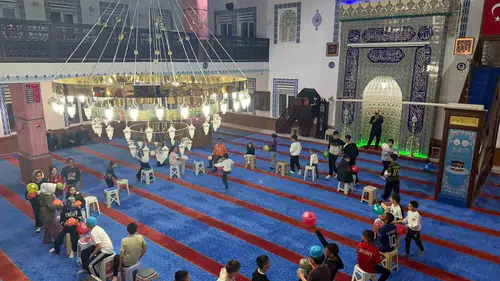 Eskişehirli çocuklar aileleriyle camide buluştu