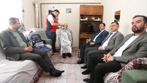 Gürsu Belediyesi bayramda ihtiyaç sahiplerini ve yaşlıları unutmadı