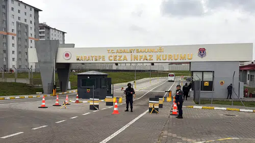 Uşak eski belediye başkanı Özkan Yalım Tekirdağ'a nakledildi