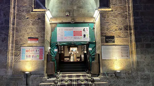 Bursalılar bayramı 626 yıllık tarihi Ulu Cami’de karşıladı