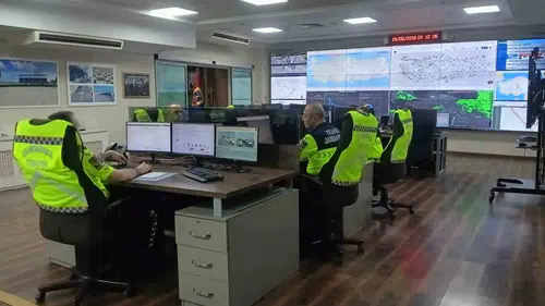 Bayram yolculuğunda jandarma gökyüzünden takipte