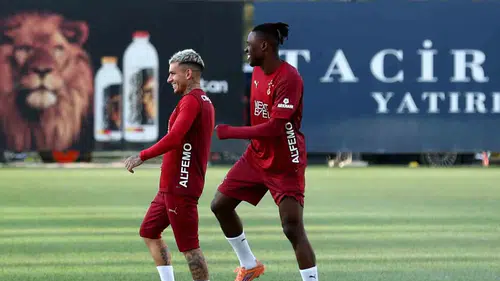 Galatasaray şampiyonluk kutlaması öncesi son viraja girdi