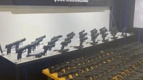Kahramankazan operasyonunda yüzlerce silah yakalandı