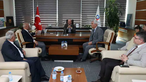 Körfez iş dünyası bayramda bir araya geldi