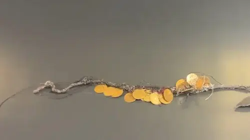 Eskişehirde sokak ortasında altın gaspı kamerada