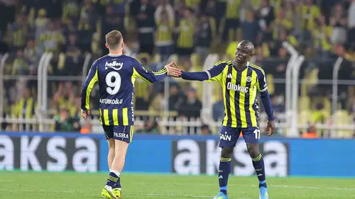 Fenerbahçe ve Eyüpspor 3-3 berabere kaldı