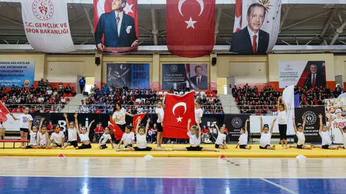 Bilecik gençleri 19 Mayıs için İstasyon salonunda buluştu