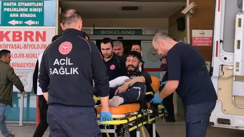 İnegöl’de evinin önünde demir kesen adam spiral kazasıyla yaralandı
