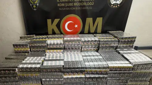 Nusaybin yolunda yakalanan kaçak sigaralar trafiğe takıldı