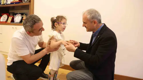 Minik Lina’nın yürüme mücadelesine belediyeden destek eli