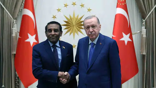 Erdoğan Sudan Başbakanı İdris ile Külliye'de bir araya geldi