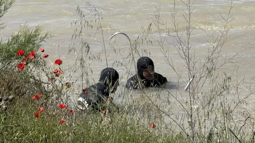 Kelkit Çayı'nda kaybolan iki genci arama çalışması üçüncü gününde