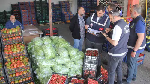 Ordu’da bayram öncesi tezgahlara yakın takip