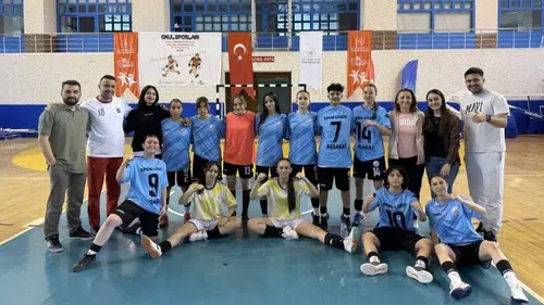 Aksaraylı genç sporcular Türkiye arenasında ilk beşe girdi