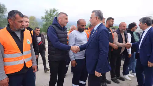 İlkadım Belediyesi çalışanlarıyla bayram sofrasında buluştu