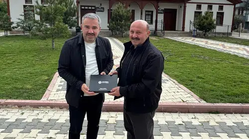 Pursaklar Belediye Başkanı Çetin muhtarlarla bayram mesaisinde buluştu