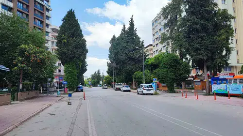 Adana bayramı fırsat bildi ve şehri boşalttı