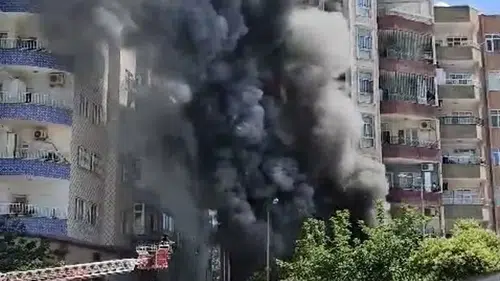 Kızıltepe’deki beyaz eşya tamirhanesinde yangın paniği