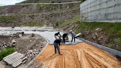 Elazığ mezarlıkları bayram ziyaretlerine hazırlanıyor