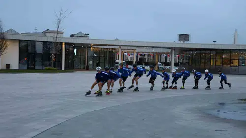 İzmitin merkezinde yetişen patenciler Türkiye ikincisi oldu