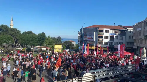 Tekirdağ sokaklarında CHP kurultayı kararına karşı protesto dalgası