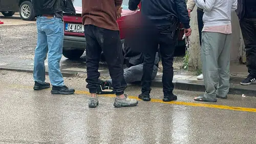 Bolu sokaklarında polise saldıran şüpheliye gözaltı