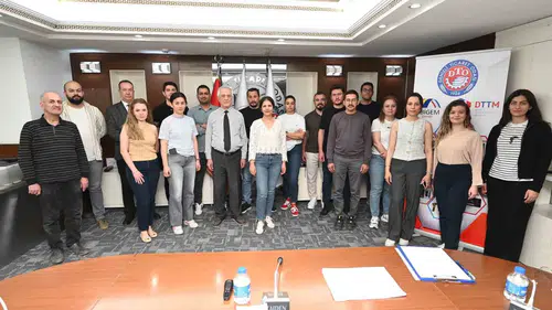 Denizli sanayisi yeşil dönüşümle maliyetlerini düşürüyor