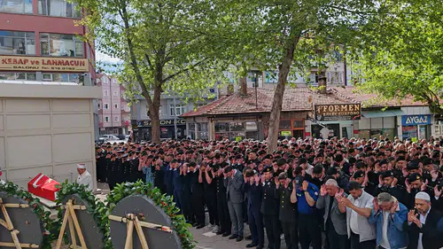 Mudurnu İlçe Jandarma Komutanı Oğuzhan Varol son yolculuğuna uğurlandı