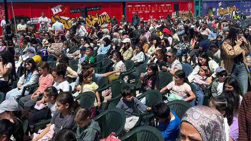 Adıyaman Gölbaşı garında çocuklar için masal treni kalktı