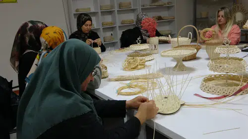 Bitlis’te bambu ağaçları 5 bin yıllık zanaatla yeniden şekilleniyor