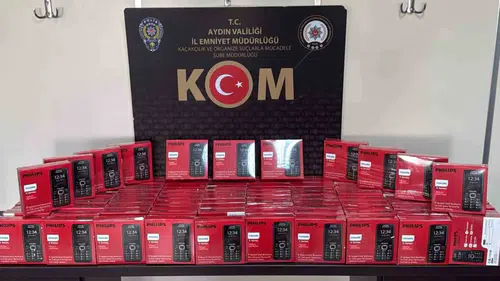 Aydın polisi kaçak telefonlara baskın düzenledi