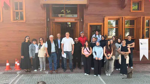 Kavurucu sıcaklar kapıda cildinizi korumayı ihmal etmeyin