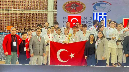 Manisalı judocular Balkanlar’da zirveye yerleşti