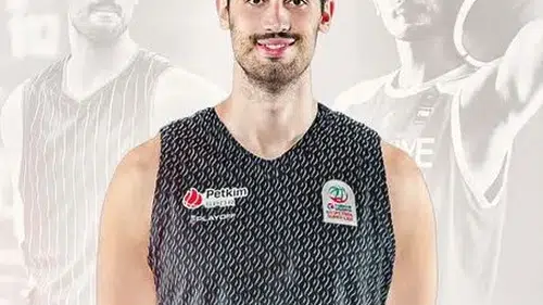 Aliağa Petkimspor yerli rotasyonunu Yiğit Onan ile güçlendirdi