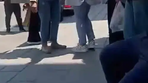 Üsküdar’da fast-food protestosunda tehdit dolu anlar