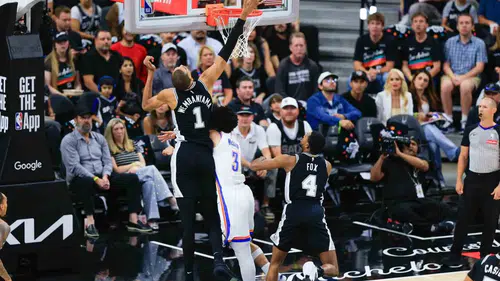 San Antonio Spurs NBA finali yolunda durumu eşitledi