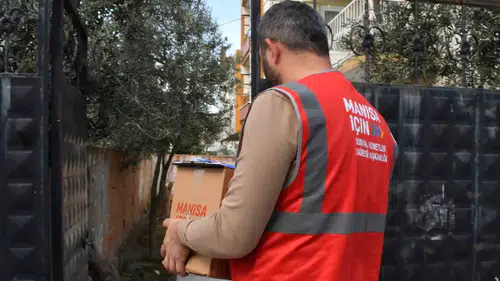 Manisa Büyükşehir Belediyesi bayram öncesi mutfaklara destek veriyor