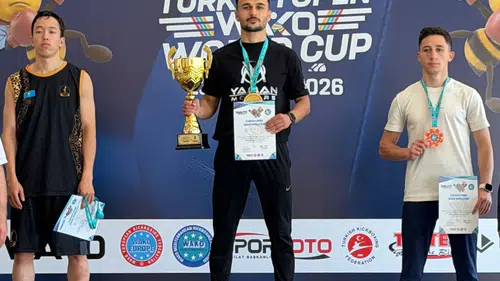 Okul seçmelerinden dünya ringlerine uzanan şampiyonluk öyküsü
